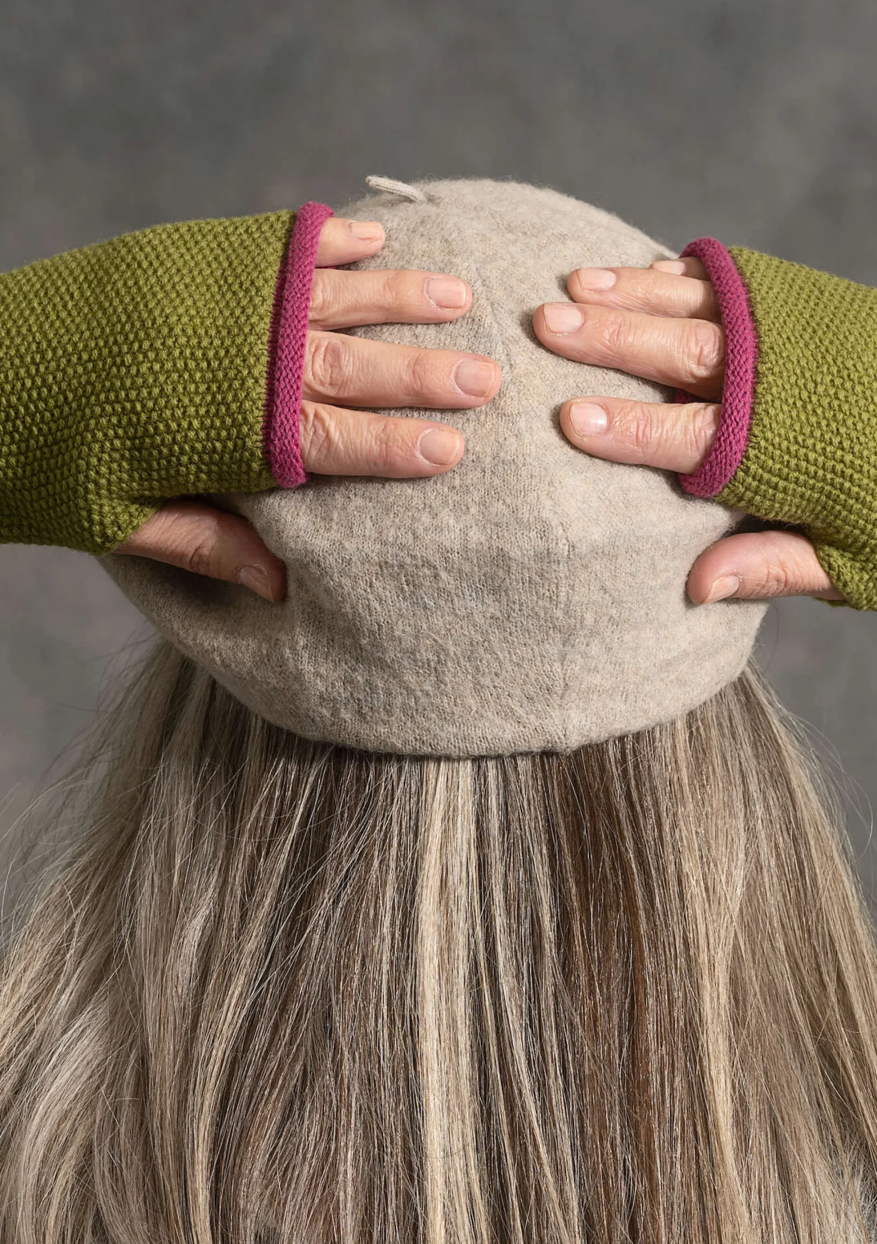 Best Gudrun Sjödén Gestrickte Baskenmütze Aus Gefilzter Bio-Wolle dunkelnatur-melange