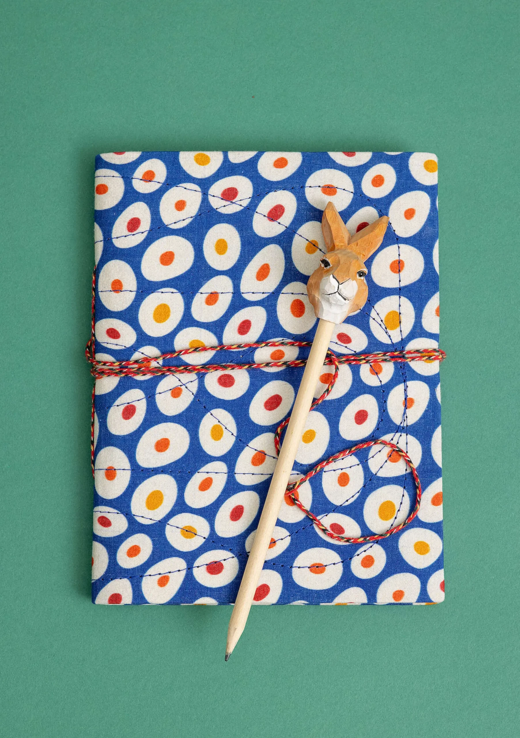 Gudrun Sjödén Notizbuch Runa Aus Papier Mit Stoffbezogenem Einband tiefblau